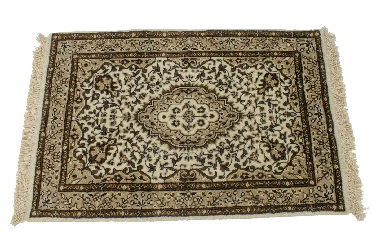 Cream Floral Kirman 2X3 Oriental Rug