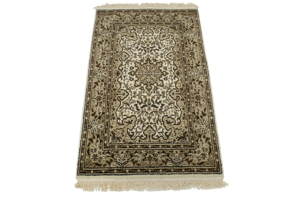 Cream Floral Kirman 2X3 Oriental Rug