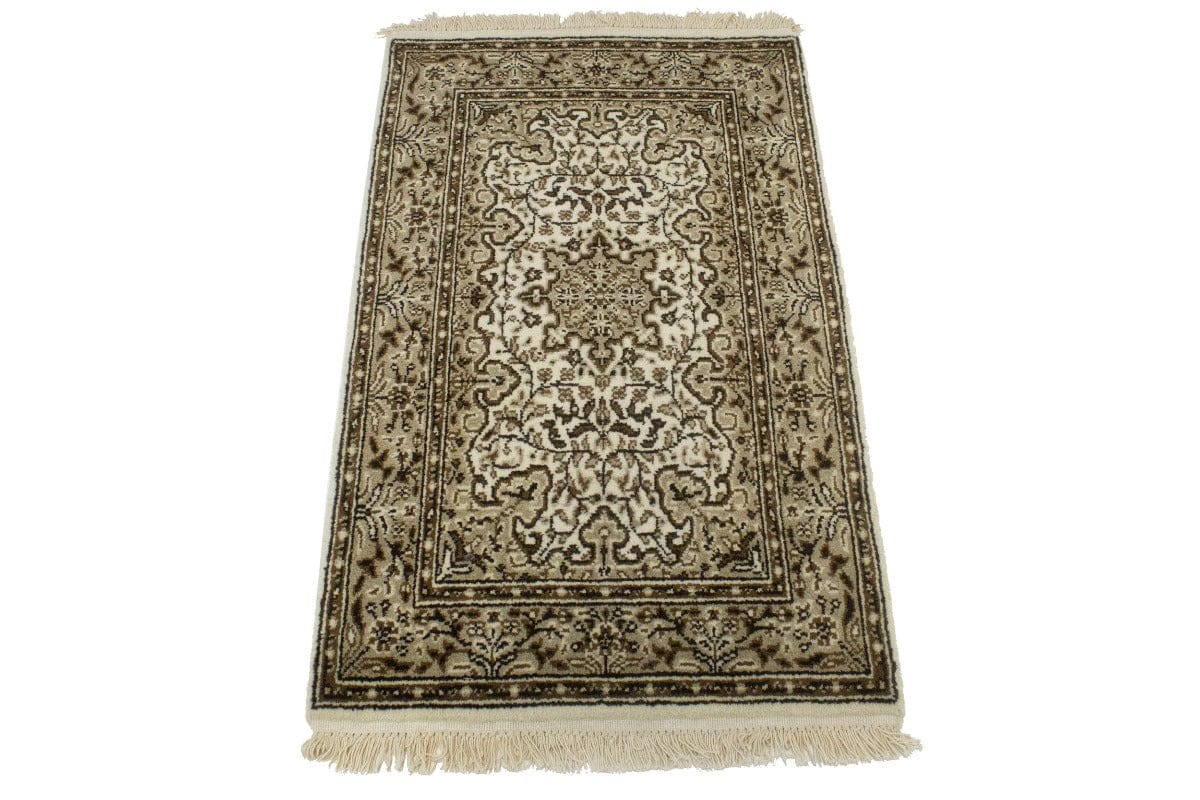 Cream Floral Kirman 2X3 Oriental Rug