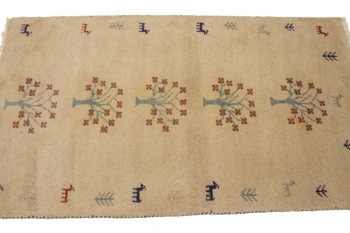 Beige Pictorial Tribal 3X5 Indo-Gabbeh Oriental Rug