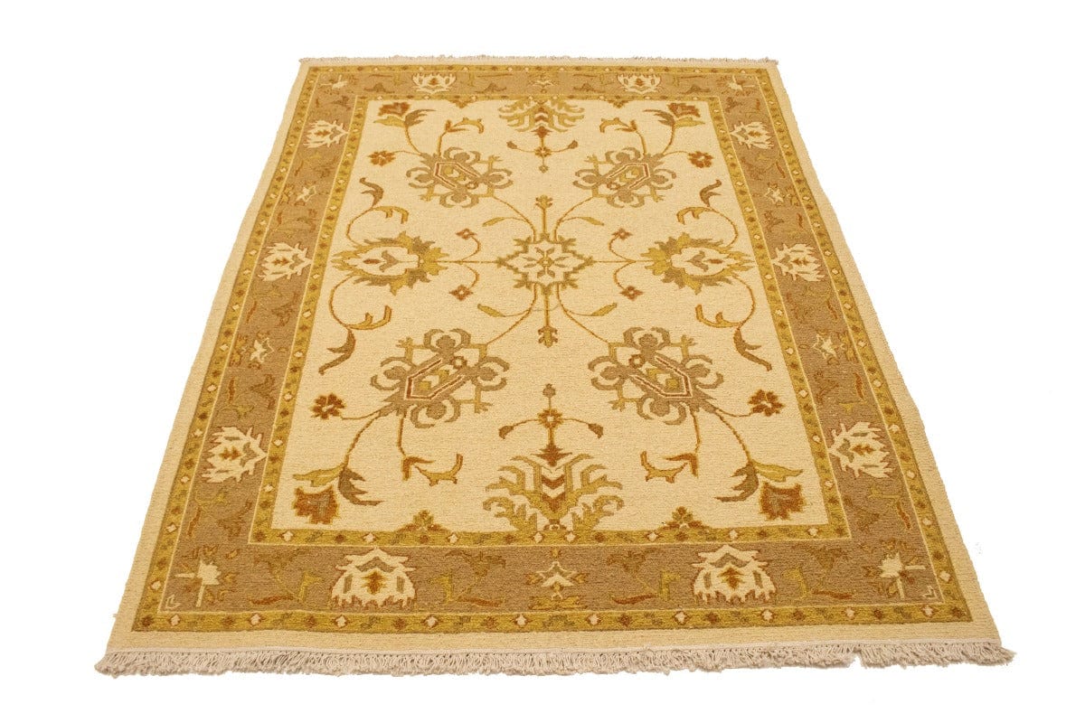 Cream Floral 5X7 Sumak Oriental Rug