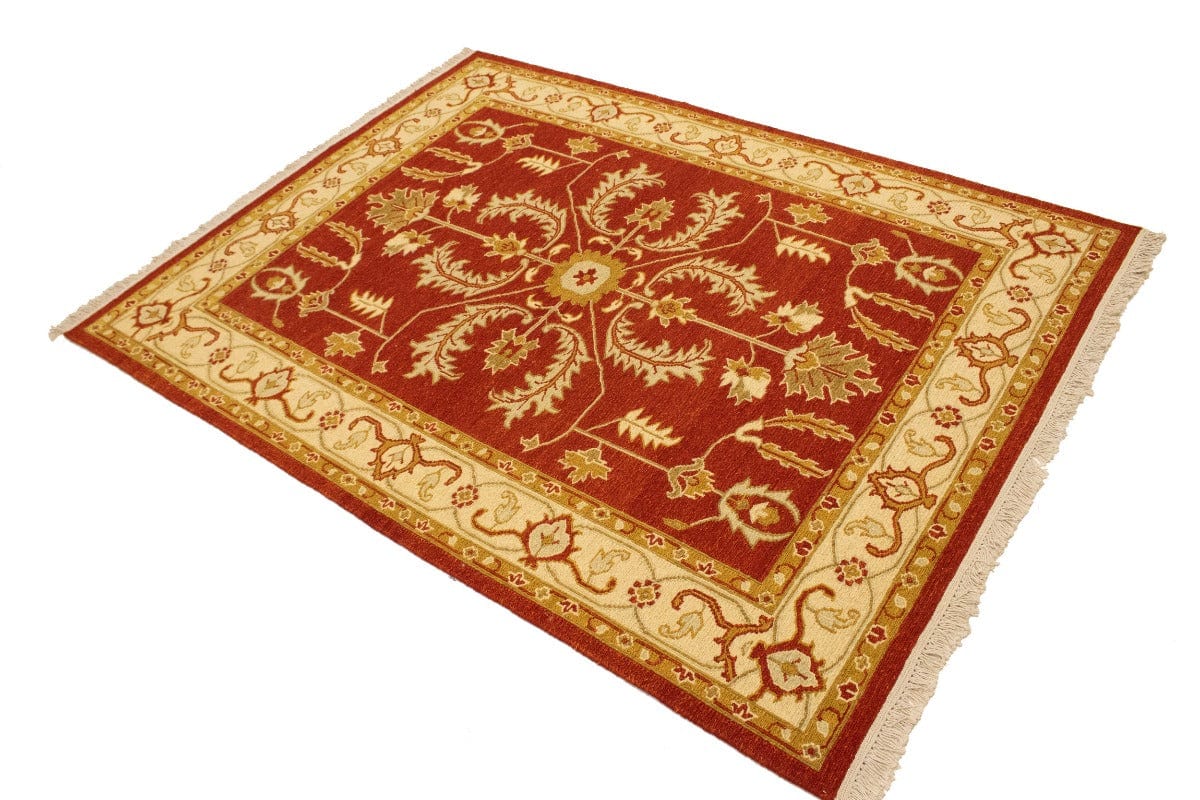 Orange-red Floral 5X7 Sumak Oriental Rug