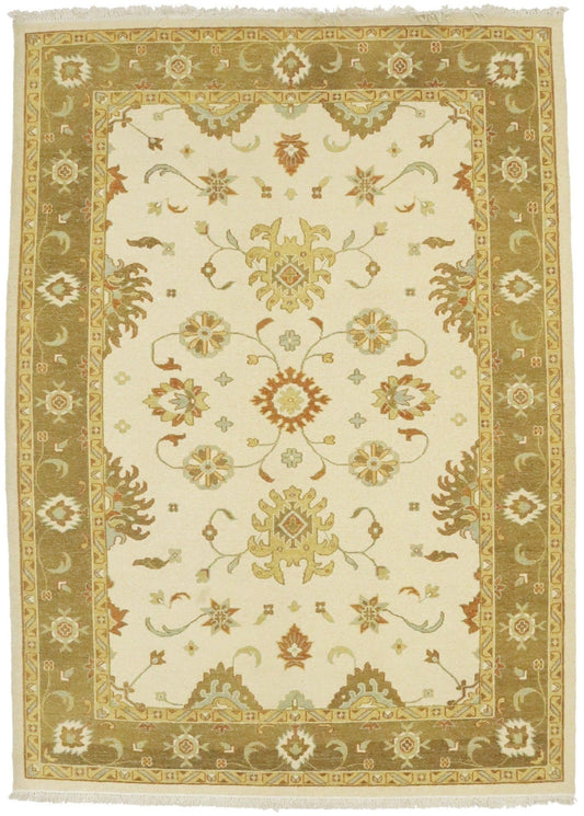 Cream Floral 6'8X9'4 Sumak Oriental Rug