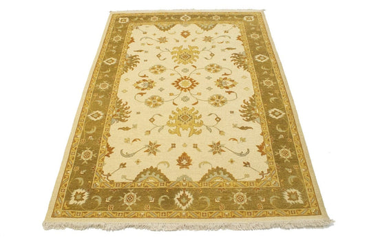 Cream Floral 6'8X9'4 Sumak Oriental Rug