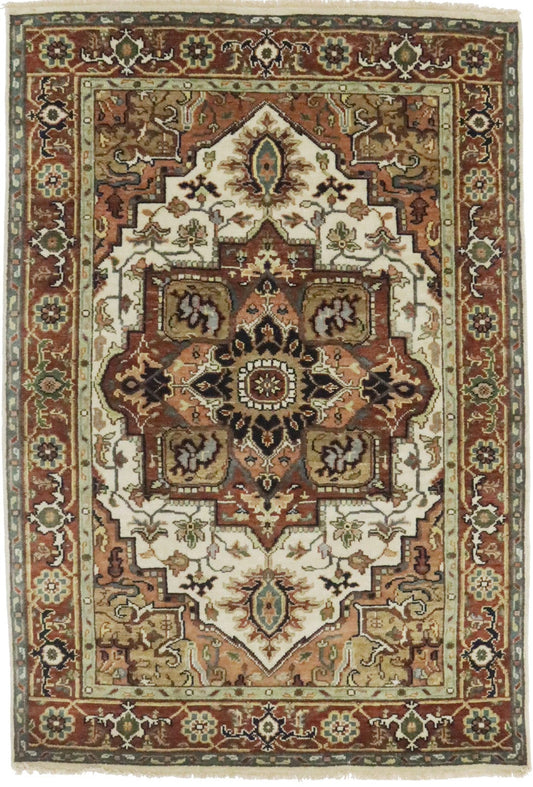 Cream Geometric 4X6 Heriz Serapi Oriental Rug