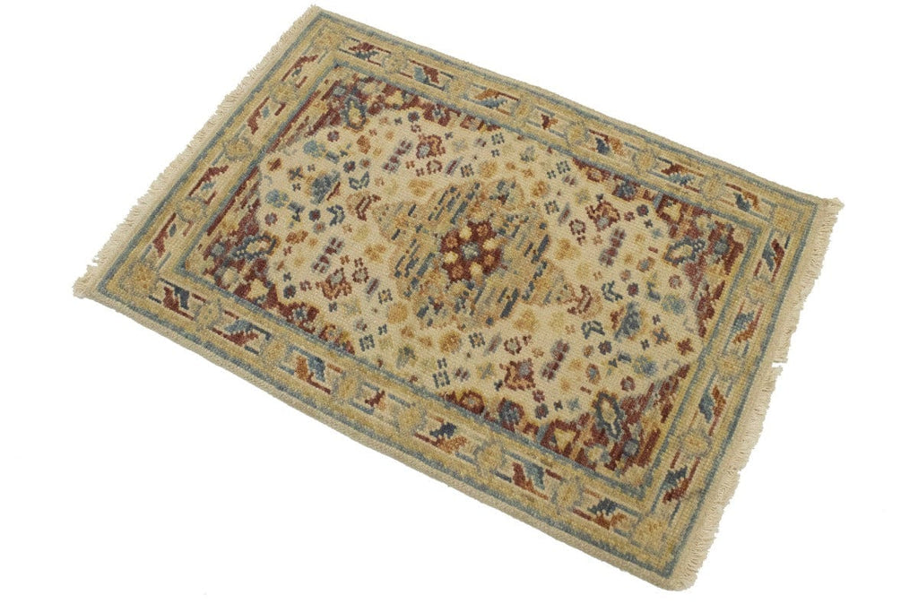 Cream Floral Heriz Serapi 2X3 Transitional Oriental Rug