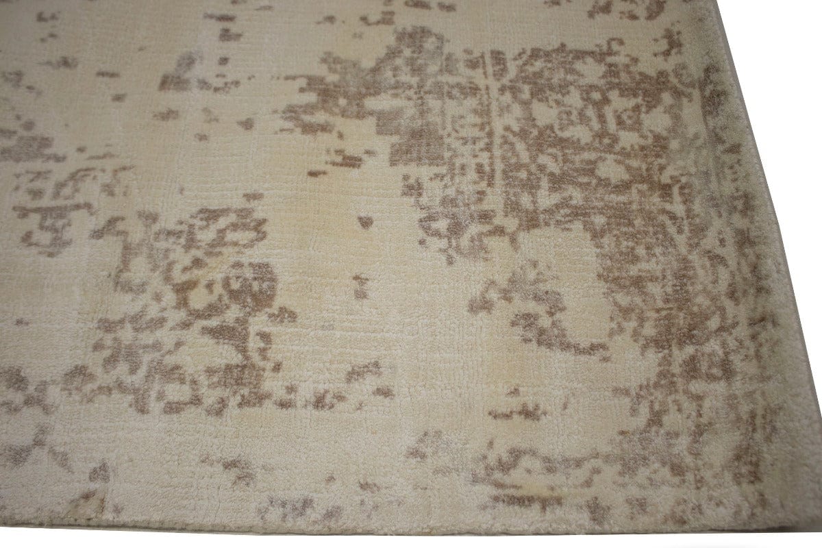 Distressed Cream Floral 4X6 Hand-Loomed Modern Rug