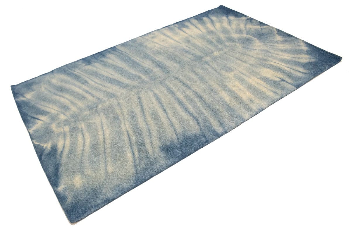 Blue Tie-Dye 5X8 Hand-Tufted Modern Rug