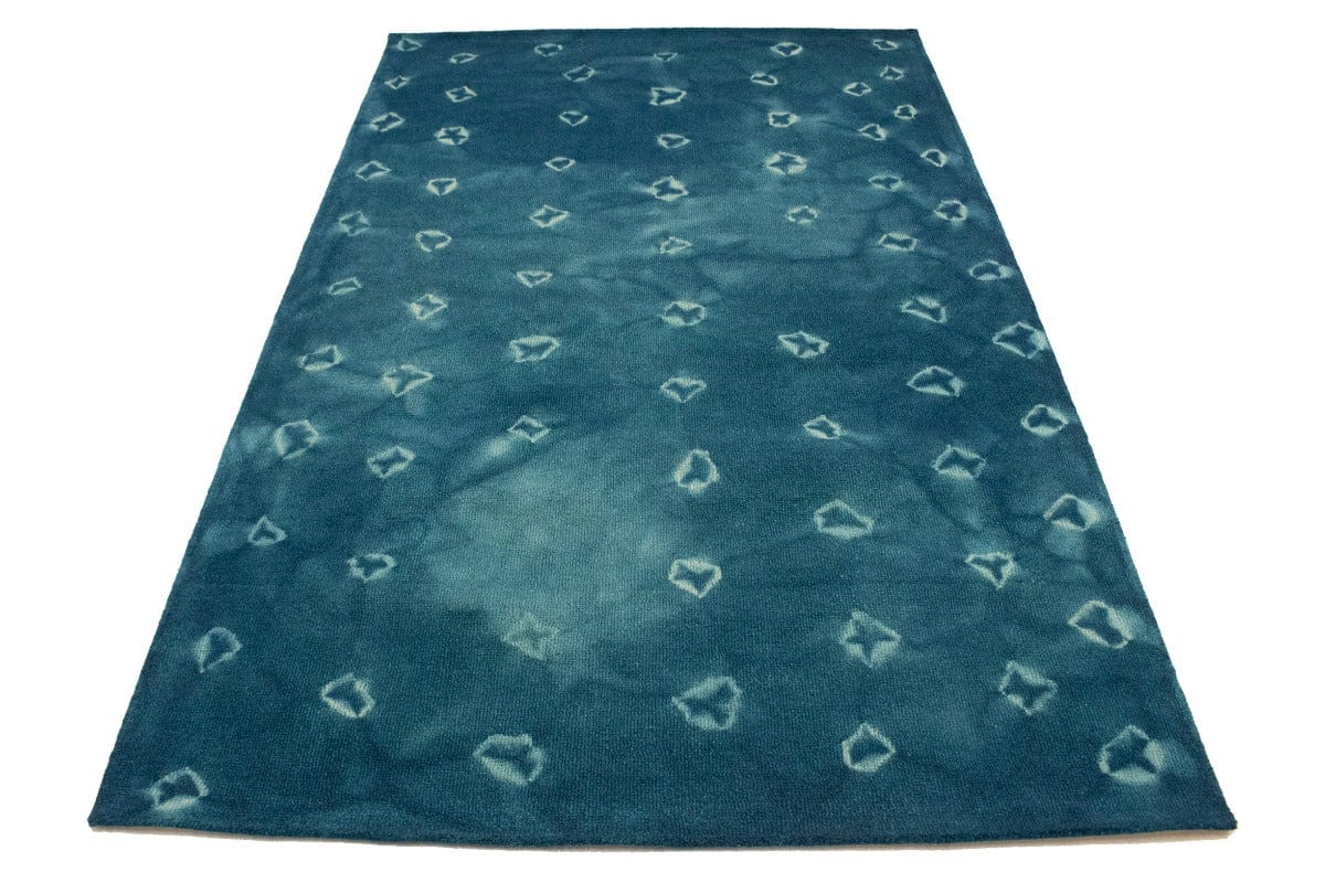 Blue Tie-Dye 5X8 Hand-Tufted Modern Rug