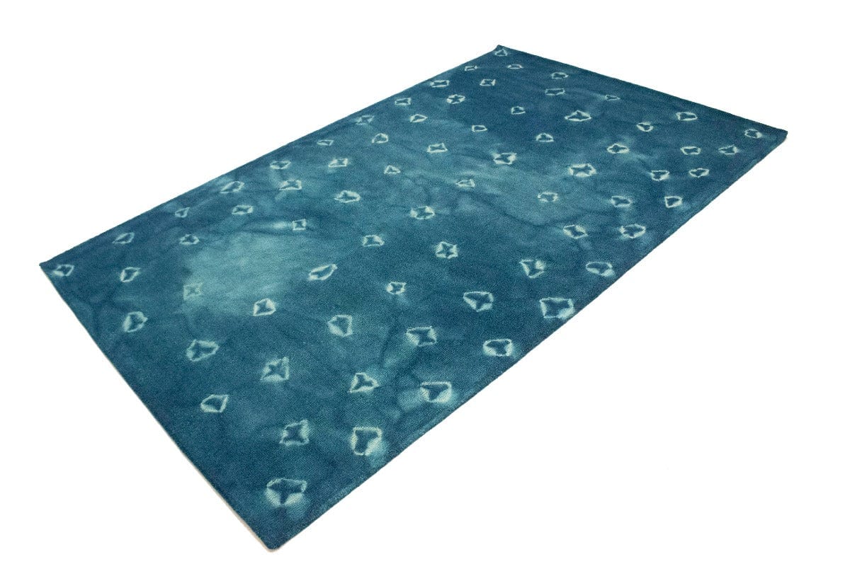 Blue Tie-Dye 5X8 Hand-Tufted Modern Rug