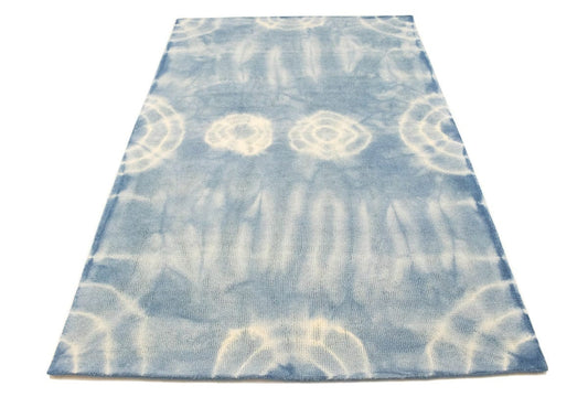 Blue Tie-Dye 5X8 Hand-Tufted Modern Rug