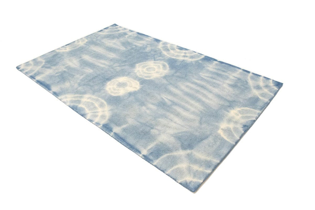 Blue Tie-Dye 5X8 Hand-Tufted Modern Rug