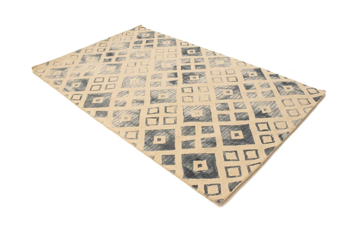 Cream & Gray Geometric 5X8 Hand-Tufted Modern Rug