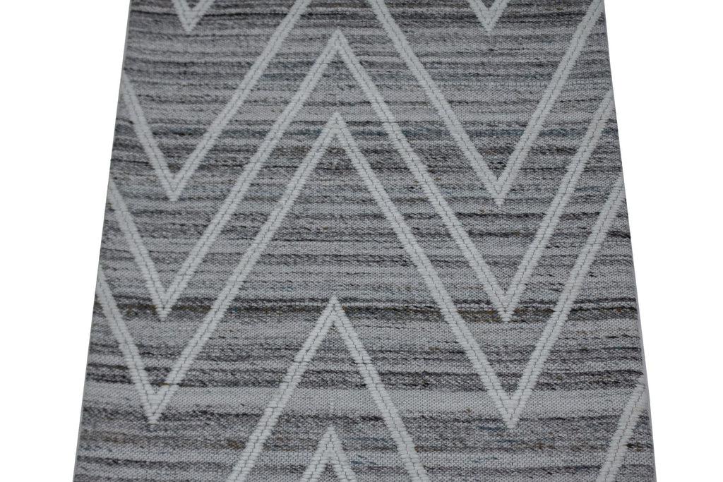 Charcoal Zig Zag 2X3 Modern Oriental Rug