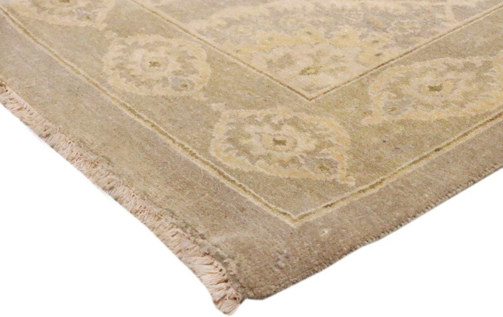 Ottoman Collection Hand-Knotted Lamb's Wool Area Rug- 8' 1" X 9'11"