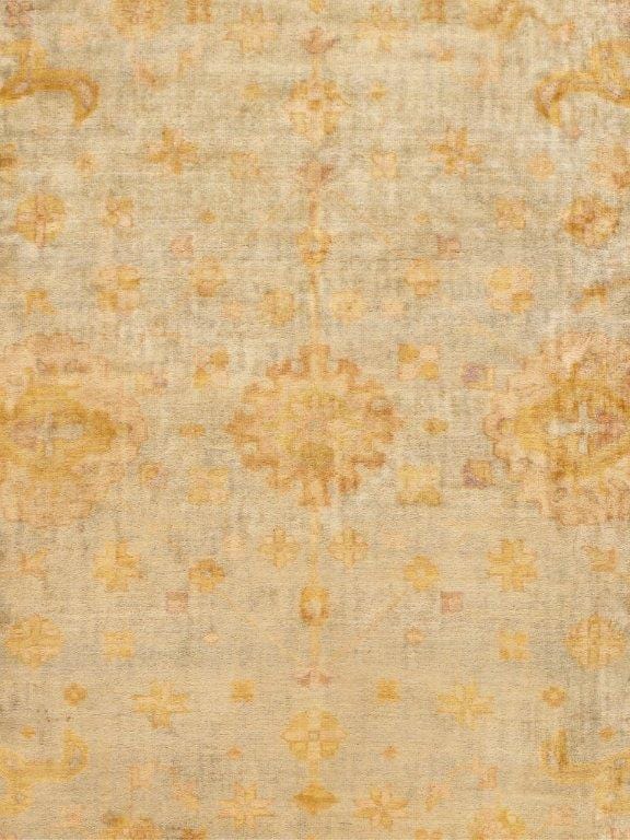 Oushak Collection Hand-Knotted Lamb's Wool Area Rug- 6' 3" X 8' 9"