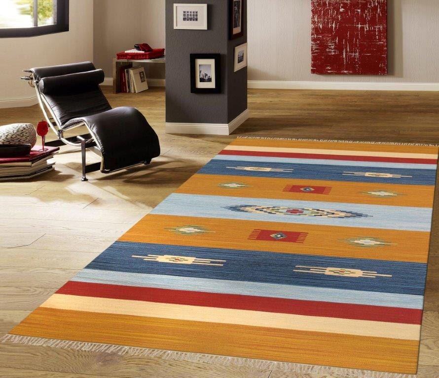 Anatolian Collection Hand-Woven Cotton Area Rug- 5' 0" X 8' 0"