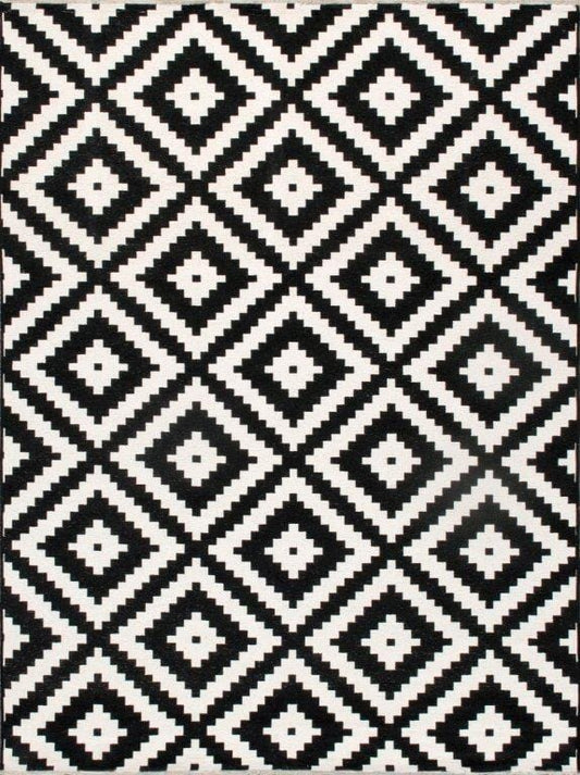 Palermo Design Power Loomed Polyster & Chenille Area Rug- 5' 2" X 7' 6"