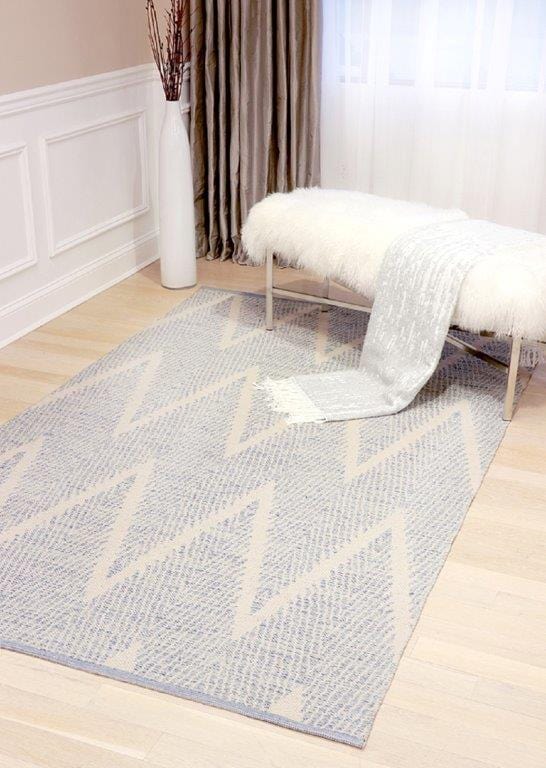 Simplicity Collection Hand-Woven Cotton Area Rug- 5' 0" X 8' 0"