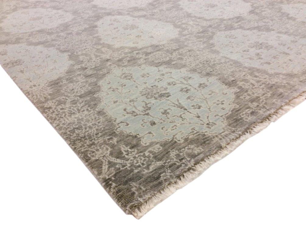 Transitional Collection Hand-Knotted Lamb's Wool Area Rug- 8' 0" X 9' 11"