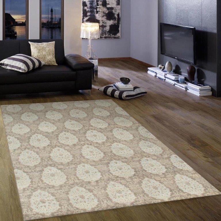 Transitional Collection Hand-Knotted Lamb's Wool Area Rug- 8' 0" X 9' 11"