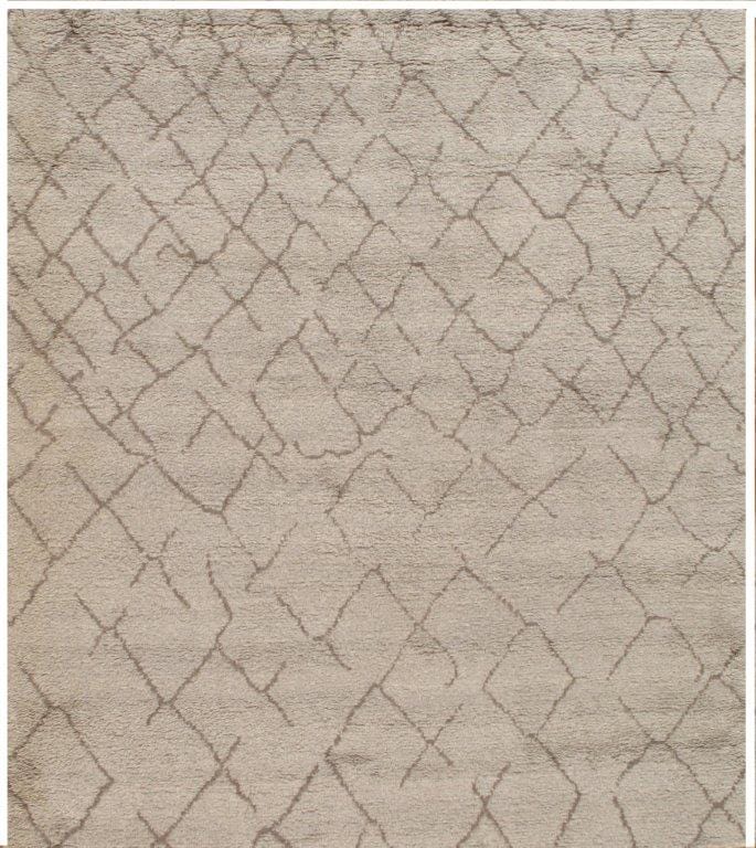 Moroccan Collection Hand-Knotted Lamb's Wool Area Rug- 8' 9" X 9' 11"