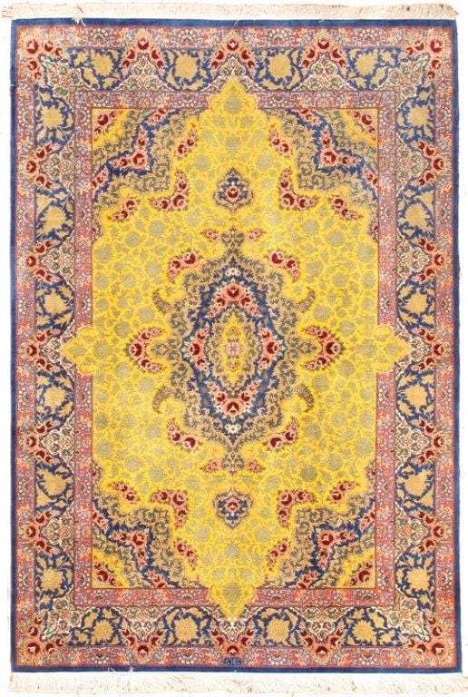 Qum Colletion Hand-Knotted Pure Silk Area Rug- 4' 4" X 6' 4"