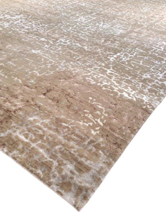 Modern Collection Hand-Knotted Silk & Wool Area Rug- 2' 0" X 3' 0"