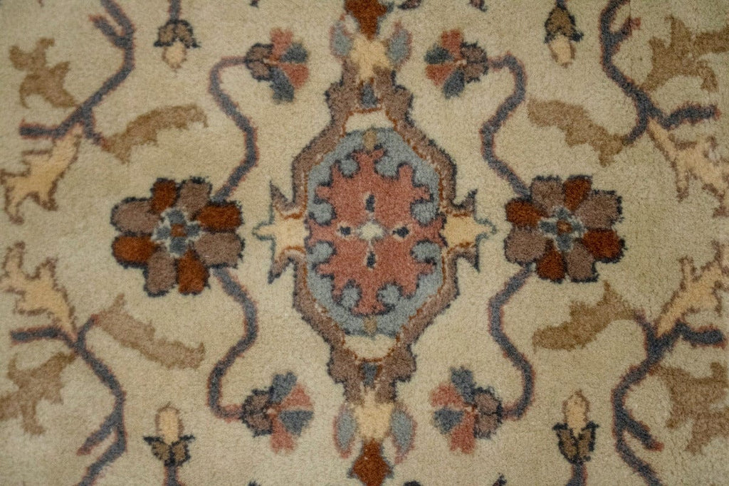 Cream Floral 8X10 Oriental Rug