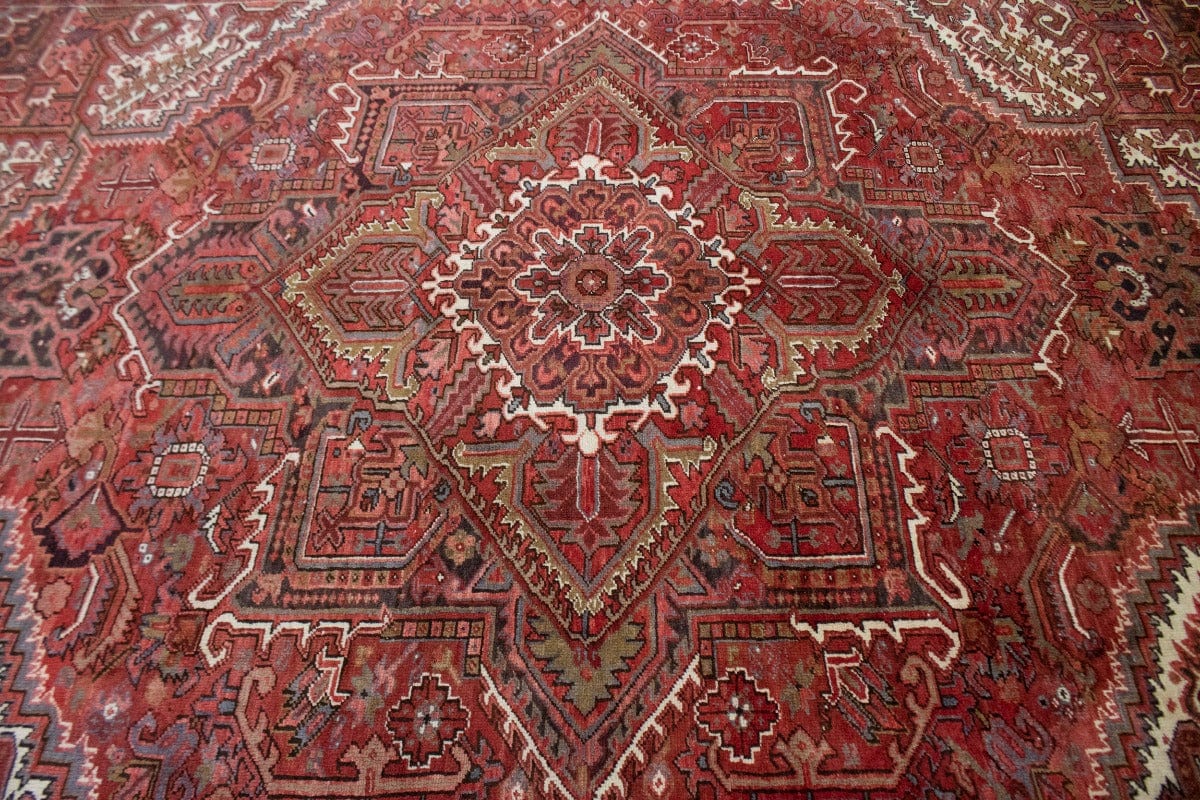 Vintage Brick Red Geometric 10X13 Heriz Persian Rug