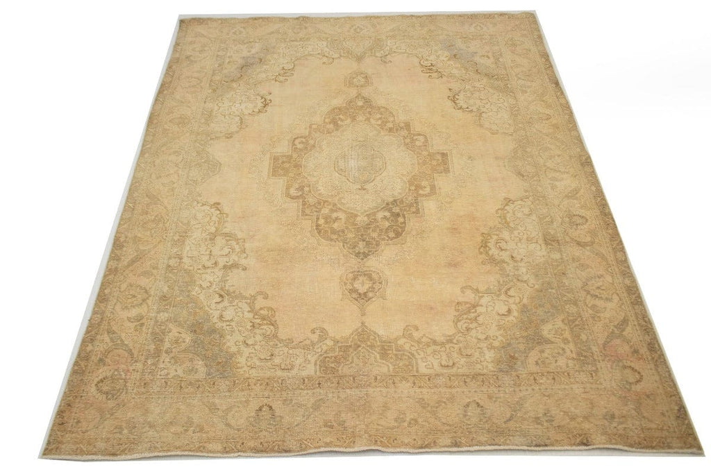 Distressed Floral Traditional 9X12'5 Muted Tabriz Persian Rug