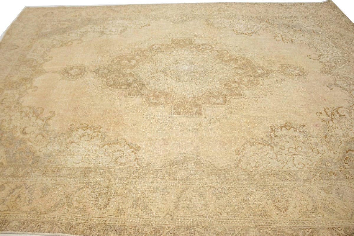 Distressed Floral Traditional 9X12'5 Muted Tabriz Persian Rug