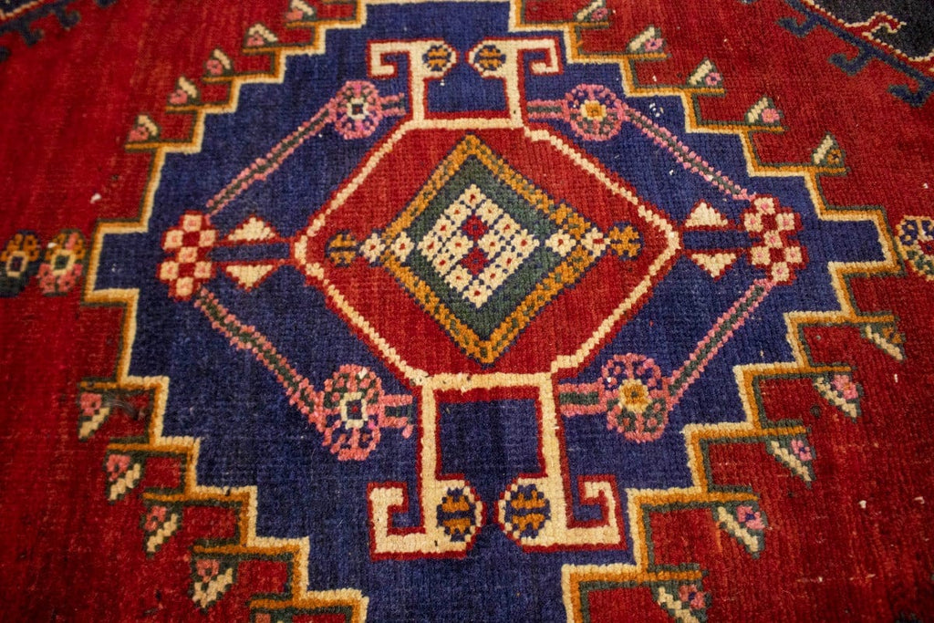 Antique Red Tribal 4X7 Shiraz Persian Rug