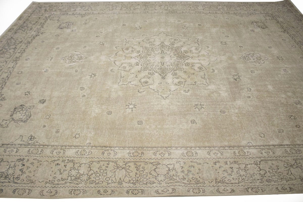 Muted Beige Antique Traditional 9'5X12'5 Tabriz Persian Rug