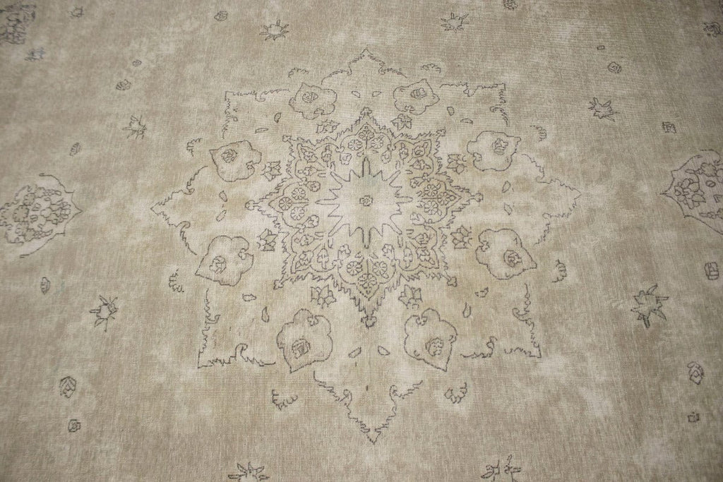 Muted Beige Antique Traditional 9'5X12'5 Tabriz Persian Rug