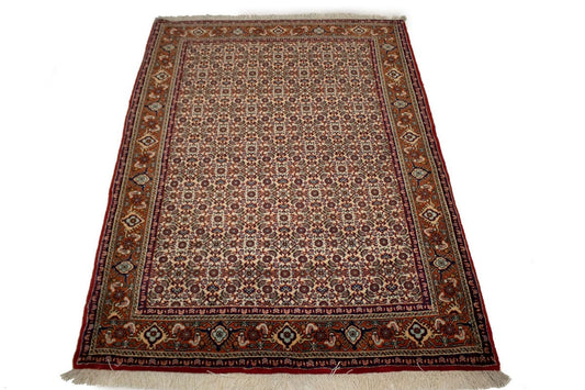 Vintage Floral Cream 4X5'4 Bidjar Persian Rug