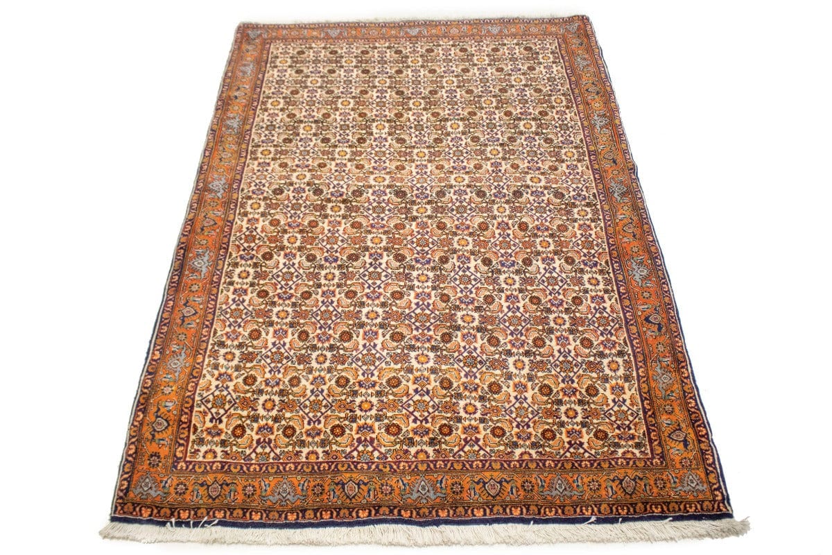 Vintage Cream Floral 4X6 Bidjar Persian Rug