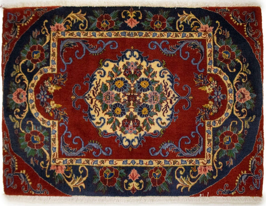 Vintage Red Classic 2'6X3'5 Kashan Persian Rug