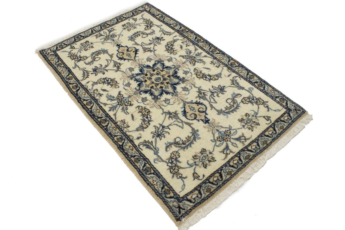 Cream Floral Classic 3X5 Nain Persian Rug