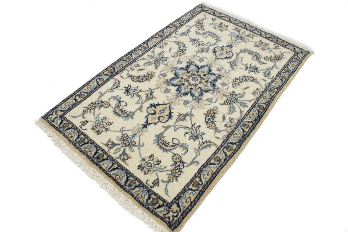 Cream Floral Classic 3X5 Nain Persian Rug