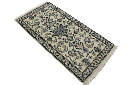 Cream Floral Classic 2'3X4'6 Nain Persian Rug