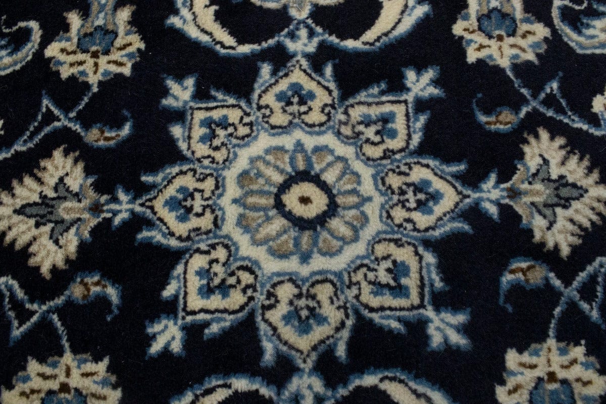 Navy Blue Floral Classic 2'3X4'6 Nain Persian Rug