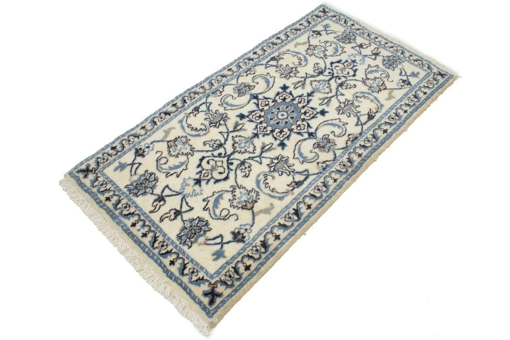 Cream Classic Floral 2'4X4'6 Nain Persian Rug