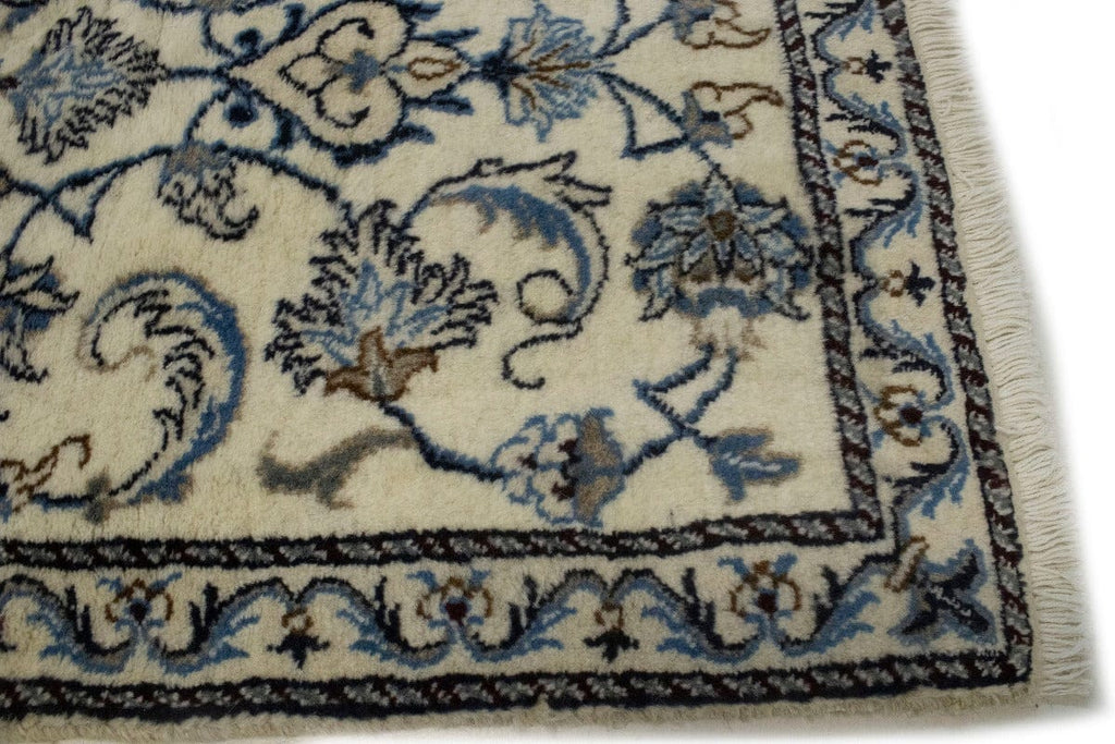 Cream Classic Floral 2'3X4'5 Nain Persian Rug