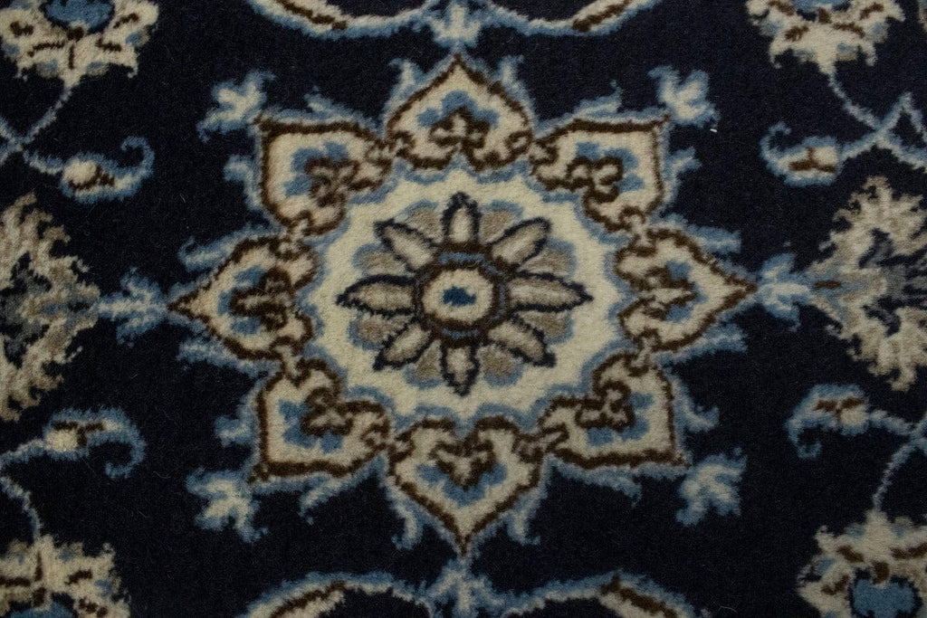 Navy Blue Floral Classic 2'3X4'6 Nain Persian Rug