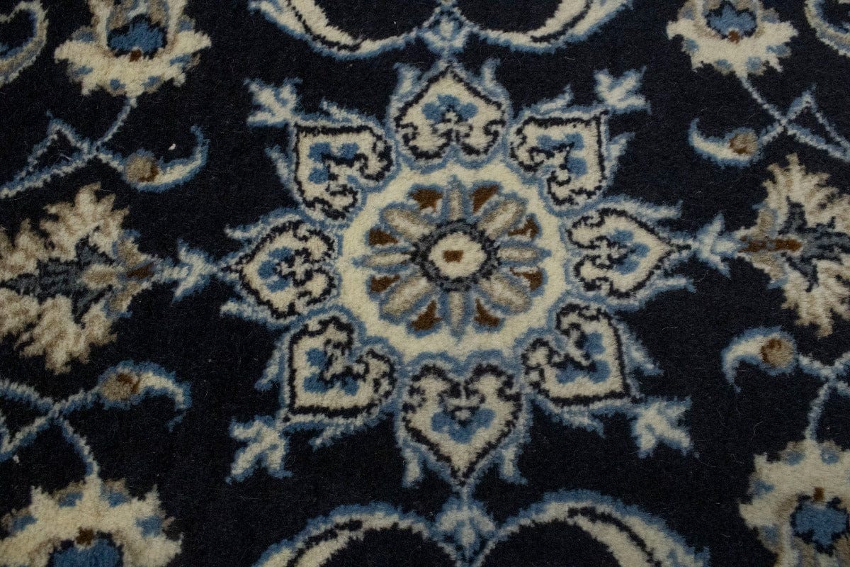 Navy Blue Classic Floral 2'3X4'6 Nain Persian Rug