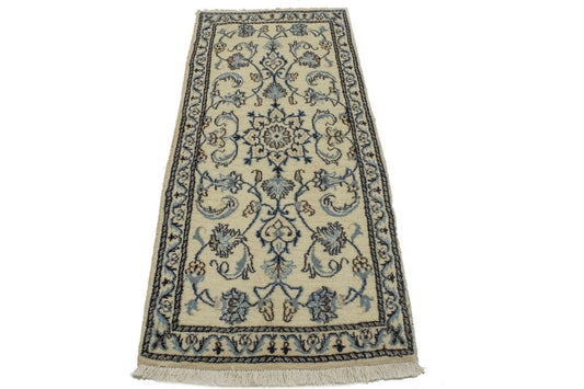 Cream Classic Floral 2'3X5 Nain Persian Rug