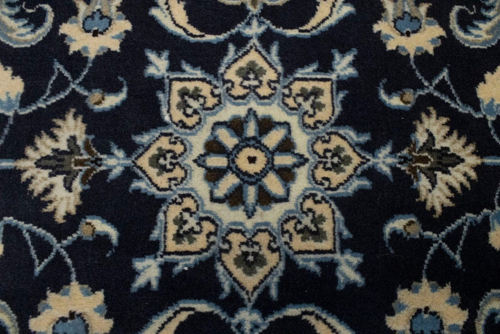 Navy Blue Classic Floral 2'5X4'3 Nain Persian Rug