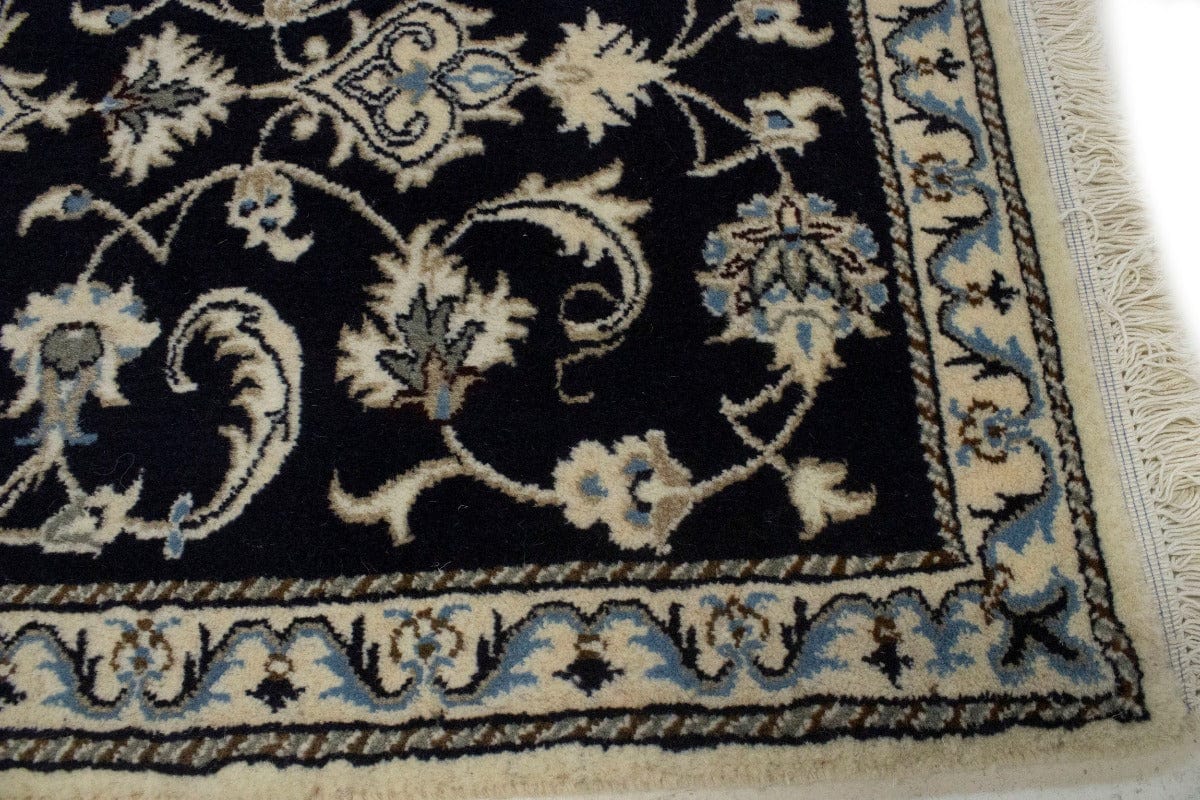 Navy Blue Classic Floral 2'4X4'6 Nain Persian Rug