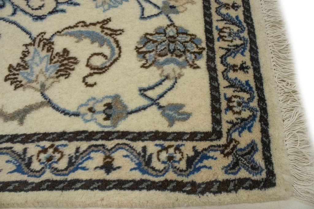 Cream Floral Classic 2X5 Nain Persian Rug